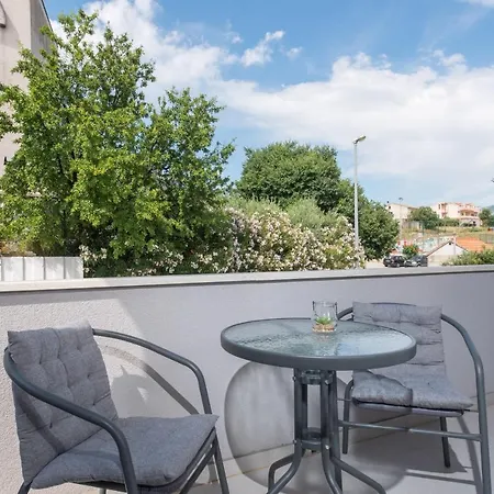 Anastazije Deluxe Apartment Solin
