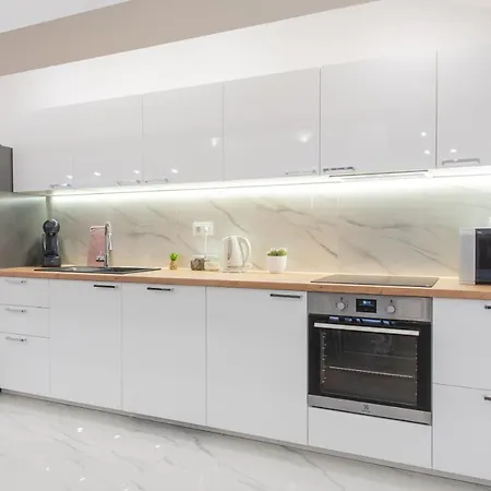 Anastazije Deluxe 아파트 *